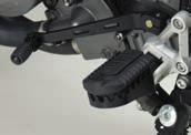 The clutch lever is equipped with a clutch switch, which is part of the ignition circuit cut-off system. (See page 3-14).