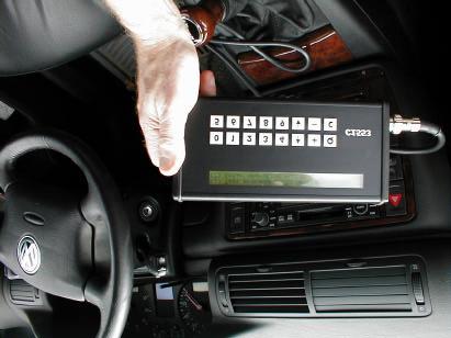 What is the C1553? The C1553 is a hand held diagnostic scantool with datastream capability. It has the ability to code control units. It works on Volkswagen and Audi products.