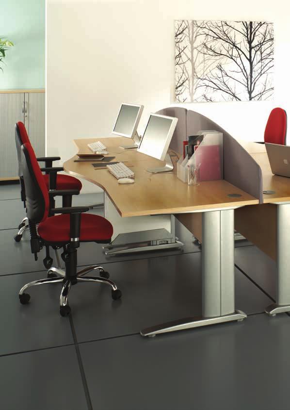 esking Komo Komo With a variety of desk sizes, Komo is a highly