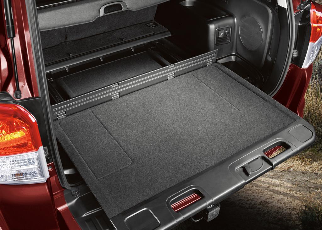 INTERIOR 3 /11 Cargo Divider Whether you re tailgating or loading bulky items, you ll find the