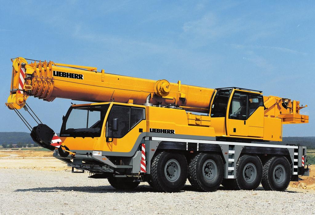 Product advantages Mobile crane LTM 1060/2 Max. lifting capacity: 60 t Max. height under hook: 60 m with biparted swing-away jib Max.