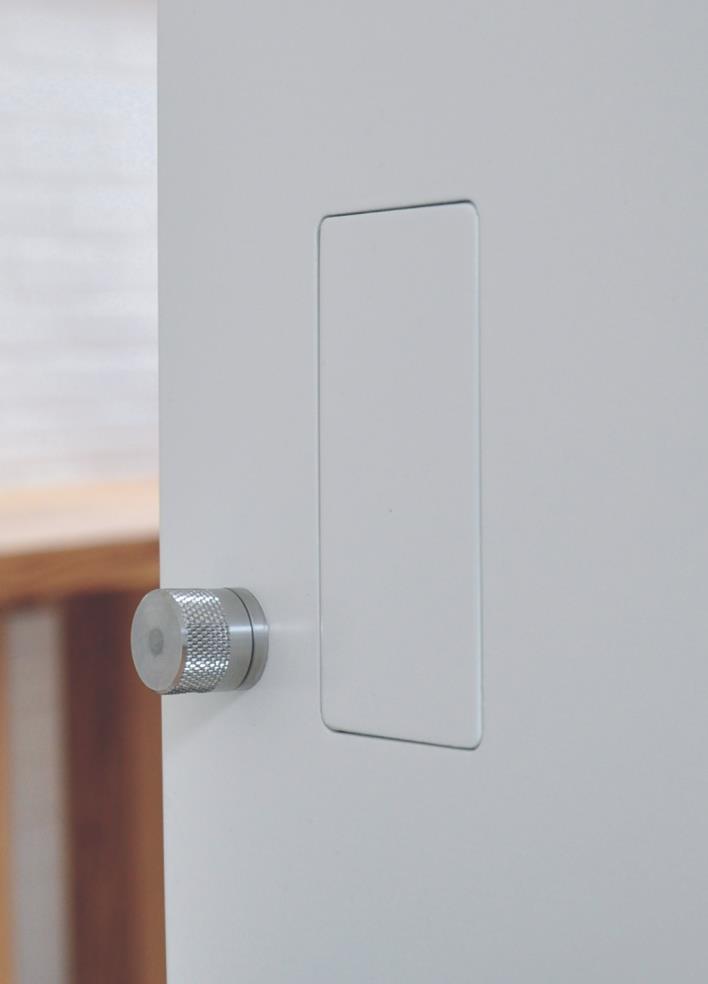 Technical specifications 7 Door knob Cartel The Cartel doorknob has been specially designed for the No-Ha 2.0 L lock in order to retain the door s minimalist appearance as much as possible.