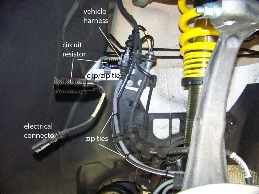 Installing the Front Circuit Resistors Audi B8 A4 To install the front resistors: Use zip ties with