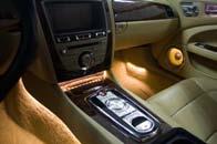 creates a very special ambience. The price is for the lighting of the entire front foot well. The package can be extended on request e.g. by the illumination of the center console, door panels, engine cover and boot.