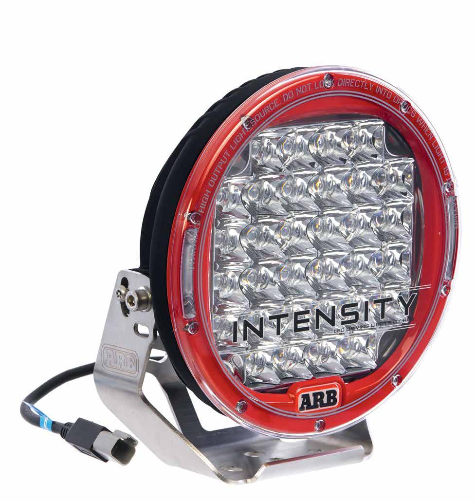 AR32 AR32 Available in spot and flood beams, and featuring 32 LEDs with 50,000+ hour lifespan.