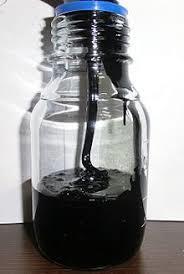 www.wikipedea.com Plate 4. Heavy fuel oil.