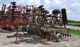 5 spacing, No-till coulters, seed lock wheels,