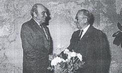 The Company The Story of the Liebherr Mining Division 1961 Foundation of Liebherr-France SAS Dr.-Ing. E.h. Hans Liebherr and Joseph Rey (mayor of Colmar) 1976 Foundation of