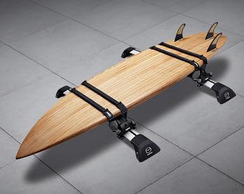 06 // THULE BOARD SHUTTLE 4 / This sturdy Ski/Snowboard Carrier lets you