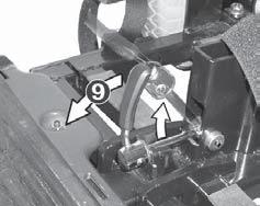 Transporting the Strider Unlocking the drive unit Open the clamping bolt clamping lever (9)