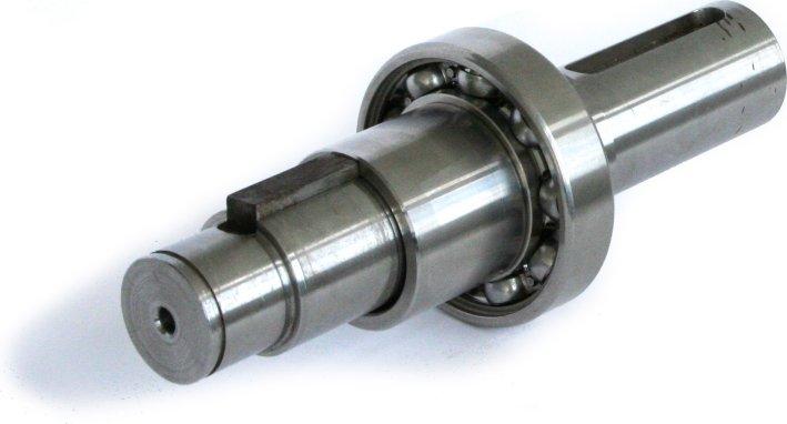 9716183 13 Assemble the output shaft with the rolling bearing