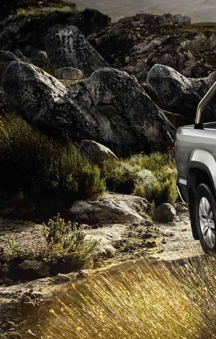 In addition to all the Trendline features, you get 18 Durban alloy wheels, chrome-and-body-coloured door mirrors, a chrome rear bumper with integrated step, polished stainless-steel side bars and