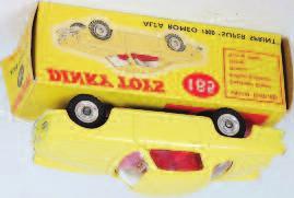 stone or earth moving dumper, Dinky toys road signs No. 47 set 1, and various other loose and playworn diecast 100-150 1992 Eight various Dinky toys window boxed diecast to include No.