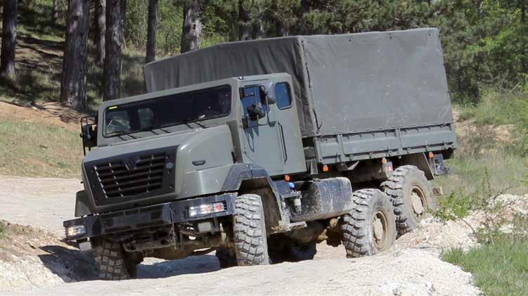 SHERPA MEDIUM The Sherpa Medium family is a line of 6x6 and 4x4 tactical trucks with 6 to 12 tonnes payload offering exceptional all-terrain
