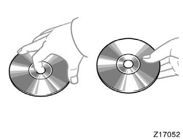 NOTICE Do not use special shaped, transparent/translucent, low quality or labeled discs such as those shown in the illustrations.