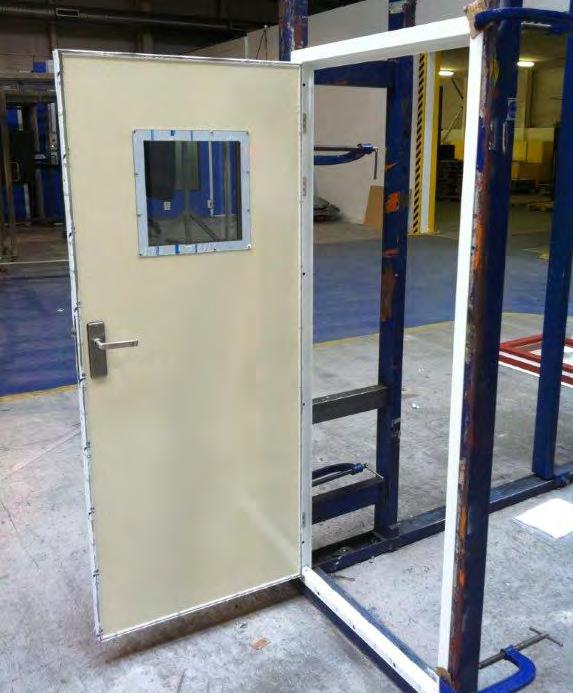 B15 INTERNAL DOOR Door frame manufactured from Z box section frame, finish powder painted.