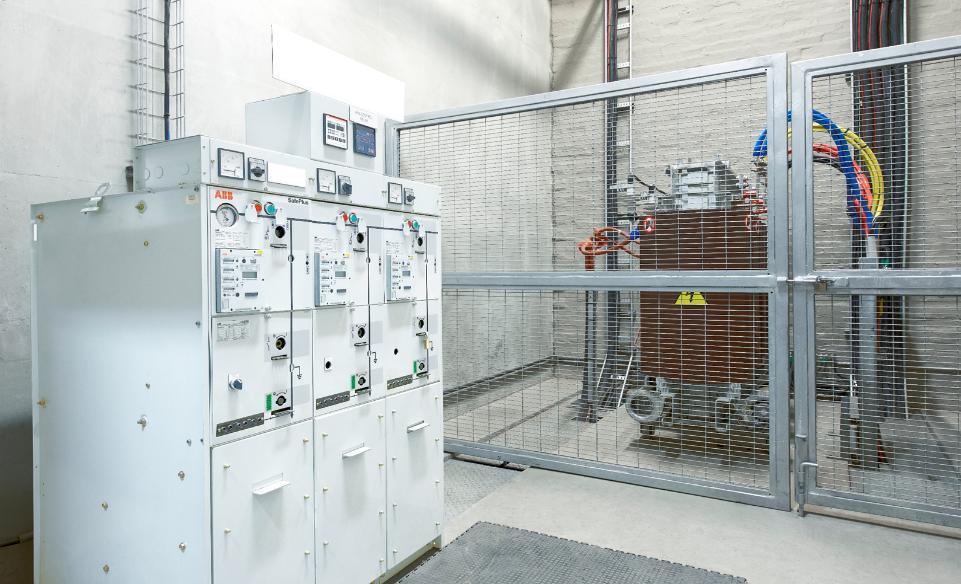 ABB's eco-efficient switchgear Eco-efficient products for secondary distribution SafeRing Secondary GIS (RMU) SafeRing AirPlus pilots SafeRing 24kV with Ketone technology First