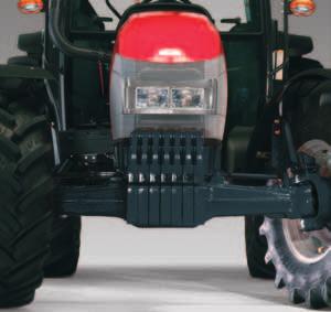 a ENGINES The T-MAX tractors are powered by a new range of advanced, environmentally-friendly engines that provide low emission levels in accordance with the Tier 3 standards.