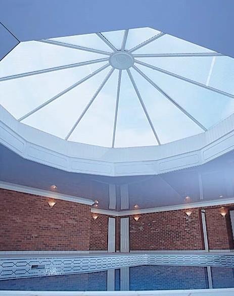 Exceptional strength and the lightweight nature of Marlon ST Longlife make it ideal for commercial locations in flat, cur ved and barrel vault formats.