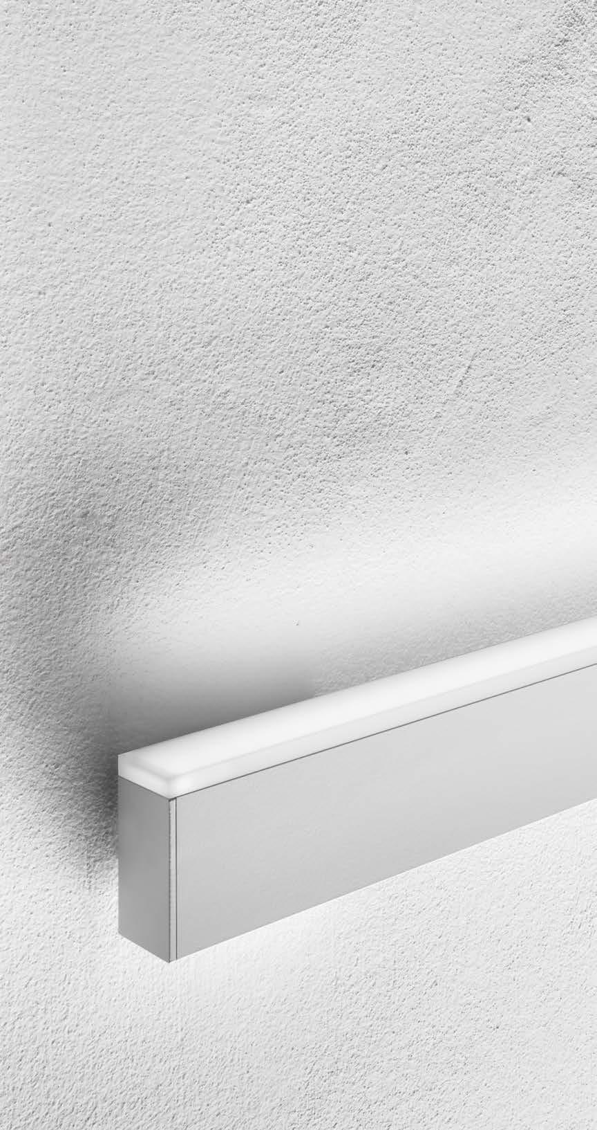 WALL FLOOR BRIGHT BRIGHT in the value of the materials joins the lighting performance of the most advanced LED technology.