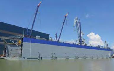 a wide range of floating drydocks. Internal length and beam are adjustable.