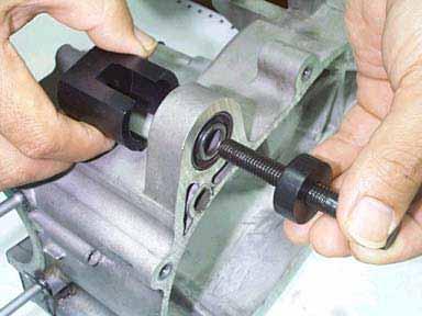 5. REMOVAL OF ENGINE E-TON REMOVAL OF ENGINE SUSPENSION BUSHING If engine