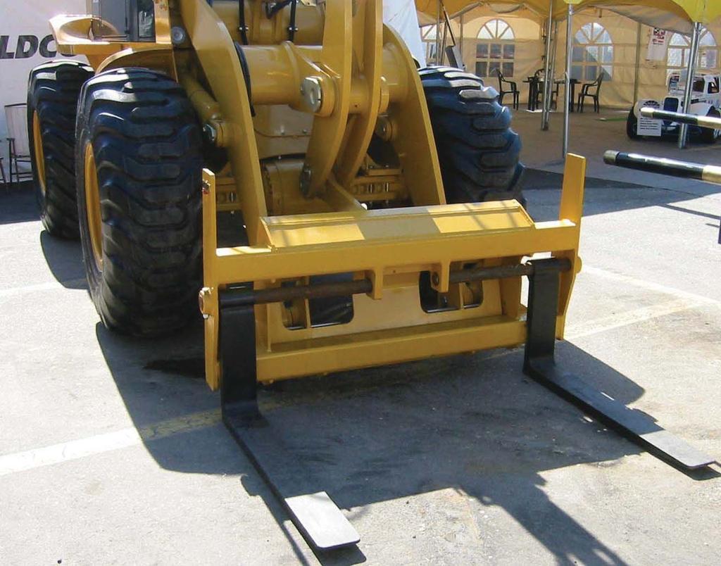 HIGH VISIBILITY PALLET FORK RACKS WBM s High Visibility Pallet Fork Racks range from 60 to 96 to satisfy lifting requirements in specific applications.