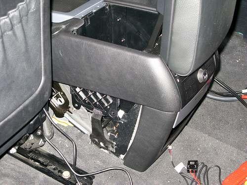 This would let me mount the control box in the middle of the car between the front seats.