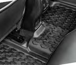 0 2018 2014 C ll-weather Mats, Front, set of two, Black, Jeep brand logo 82213861 0.0 Compass 2017 2017 D,E These all-weather floor mats are a robust design made to completely cover the 82214651B 0.