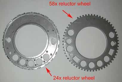 No reluctor teeth are on the timing chain gear since the camshaft position sensor is at the back of the block and senses the camshaft speed from the reluctor machined into the back of