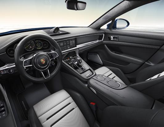 Complementing some exquisite Porsche Exclusive leather finishes and embossed details, the interior package with decorative stitching and seat centres in leather adds, above all, colour contrasts in
