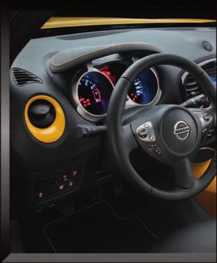 Diego yellow centre console, comes with front and rear door switch finishers (232) 5_San Diego yellow stitching Front armrest, leather (248) 6_Velour mats, colored logo,