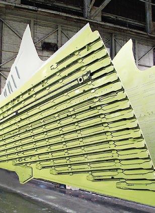 Airbus Wings We ve delivered more than 1,000 sets of wing components to Airbus for the A320 and the A330/A340 families of