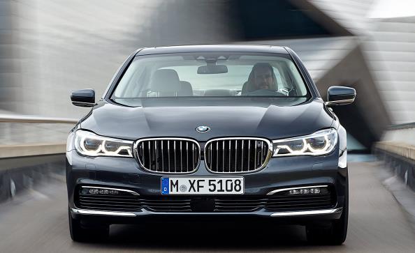 BMW 7 Series Model 2016 Start page