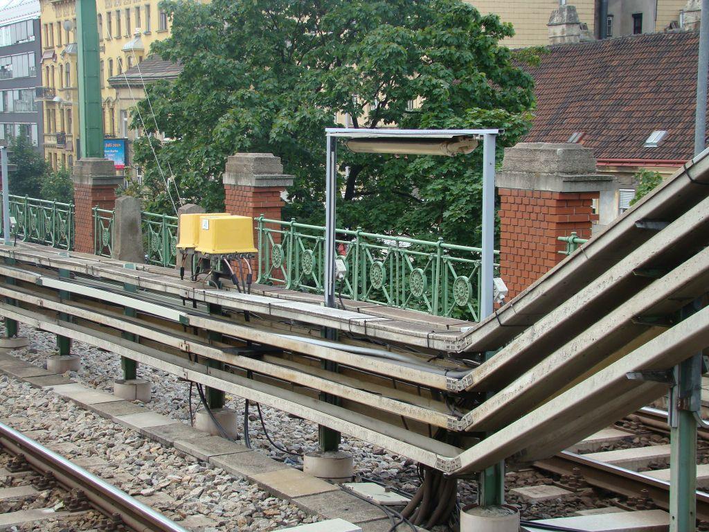 Metro Line U6 Balance for construction materials was easy because of an existing closed