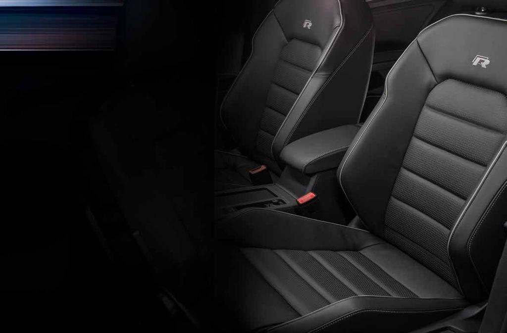 Black/Red 'Clark' sports cloth seat upholstery (Golf GTI