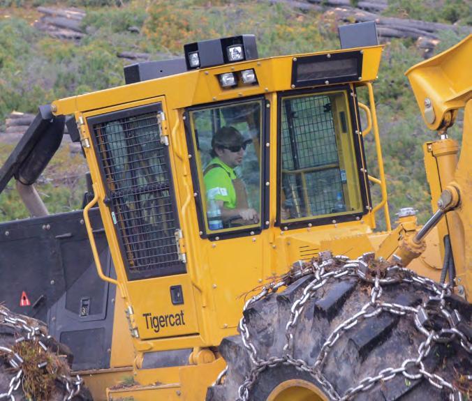 FOR THE OPERATOR TURNAROUND, THE TWO-POSITION ROTATING SEAT, IS STANDARD EQUIPMENT THROUGH THE ENTIRE SKIDDER PRODUCT LINE. With Turnaround, forward and reverse have become meaningless terminologies.