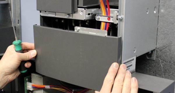 conductor at the SED2 Drive terminals. Figure 2. Drive Right Side Cover. Figure 3.