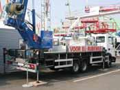 of 200 metres and the more interesting 31.4 metre hook height AK 32/1500 PLC aluminium truck crane.
