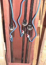 5 diameter greased and sheathed un-bonded strands.