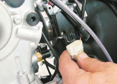 GENERAL PROCEDURES Throttle body removal - Remove tank, saddle and left-hand side panel as outlined in the