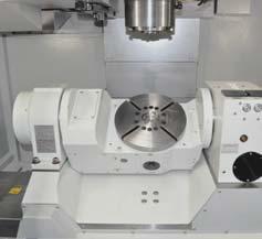 A FANUC Oi control is featured on the 5-sided GX 250 5F machine.