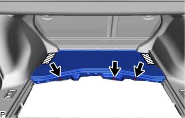 (3) Remove the 4 clips and front luggage compartment