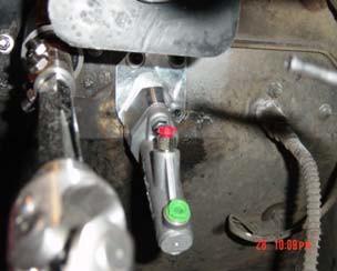 4. The master cylinder must be positioned so that the pushrod moves in and out in a straight line.