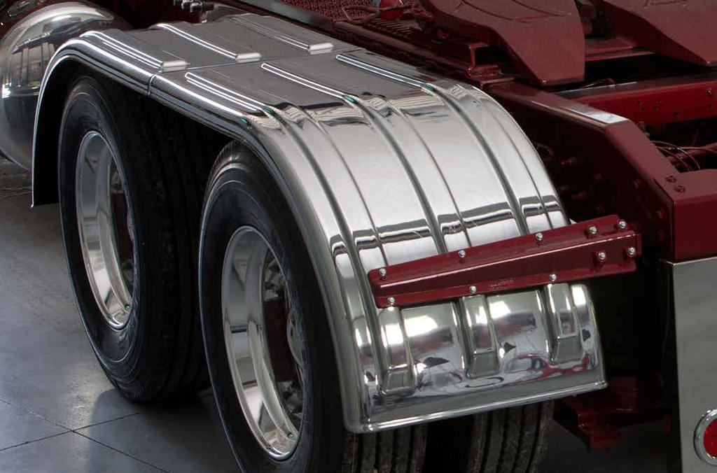 AN INDUSTRY BREAKTHROUGH The NEW and IMPROVED Minimizer TM Silver Mirror Finish and Smoky Black Mirror Finish poly fenders, with a remarkable shine and reflection that metal fenders can t match.