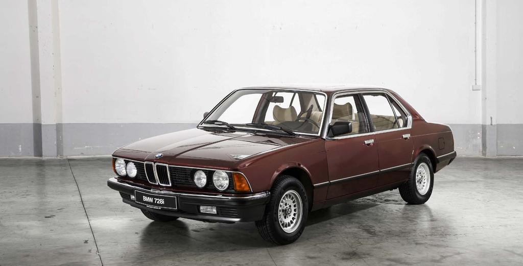 BMW 728i. In 1979 the entry-level BMW 7 Series model with electronic petrol injection came onto the market.