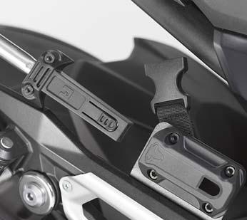 At the same time the compact saddlebags, made from tough 1680 D ballistic nylon, come with a fastening tailored for