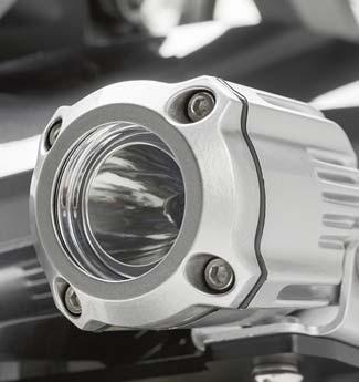 Like the fog lights the off-road lights come with either 2 5W LED or 55W H3 lamps.