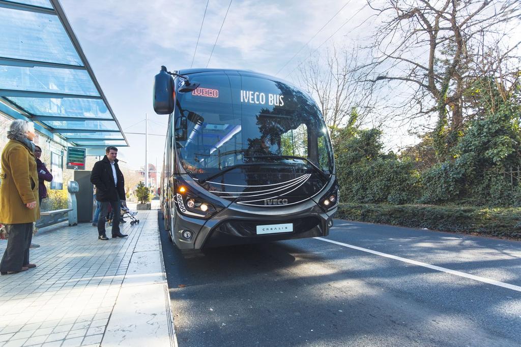 EFFICIENCY A DEDICATED SOLUTION TO URBAN TRANSPORT NEEDS Crealis, as a privileged mode of transport, offers to passengers its high comfort and attractive design.
