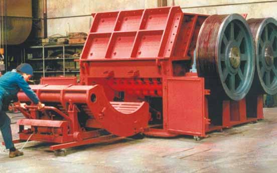 Rolling of the stones on the rotor and blocking of the crusher is eliminated with this new system.